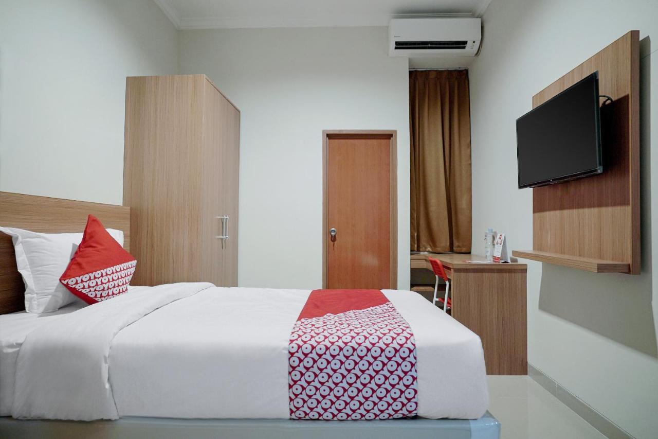 Oyo 415 The Kartini 8 Residence Jakarta Ngoại thất bức ảnh