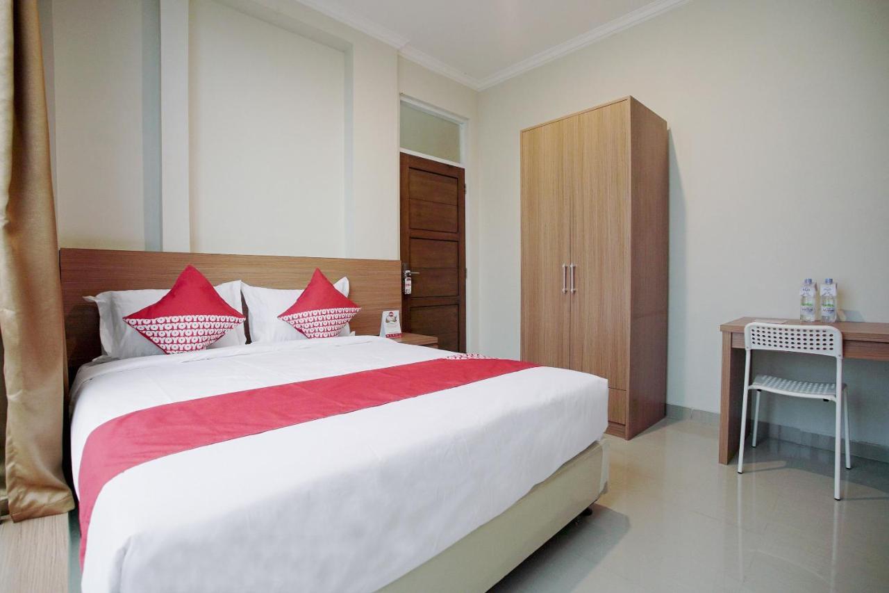 Oyo 415 The Kartini 8 Residence Jakarta Ngoại thất bức ảnh