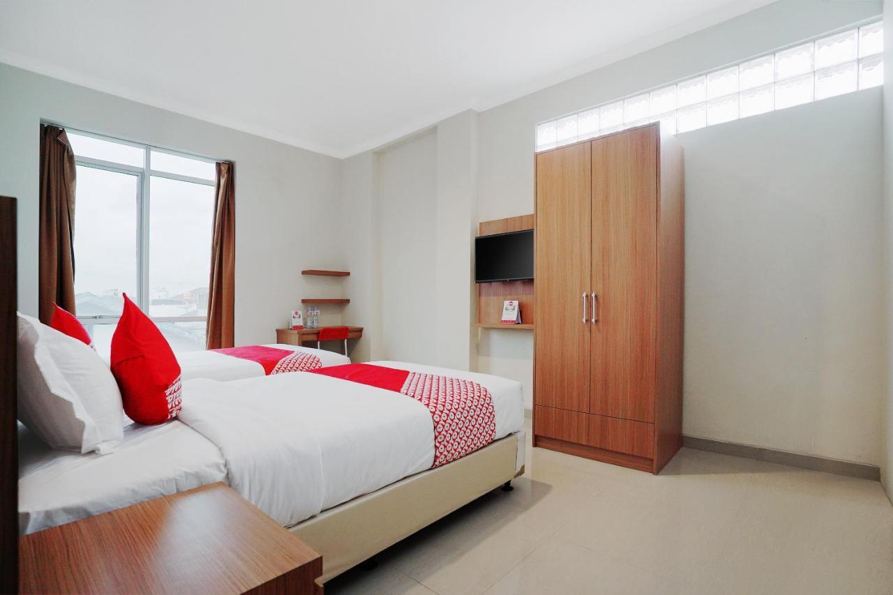 Oyo 415 The Kartini 8 Residence Jakarta Ngoại thất bức ảnh