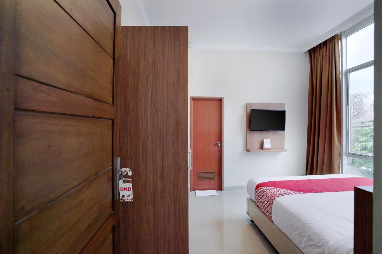 Oyo 415 The Kartini 8 Residence Jakarta Ngoại thất bức ảnh