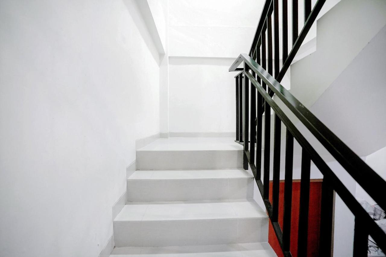 Oyo 415 The Kartini 8 Residence Jakarta Ngoại thất bức ảnh