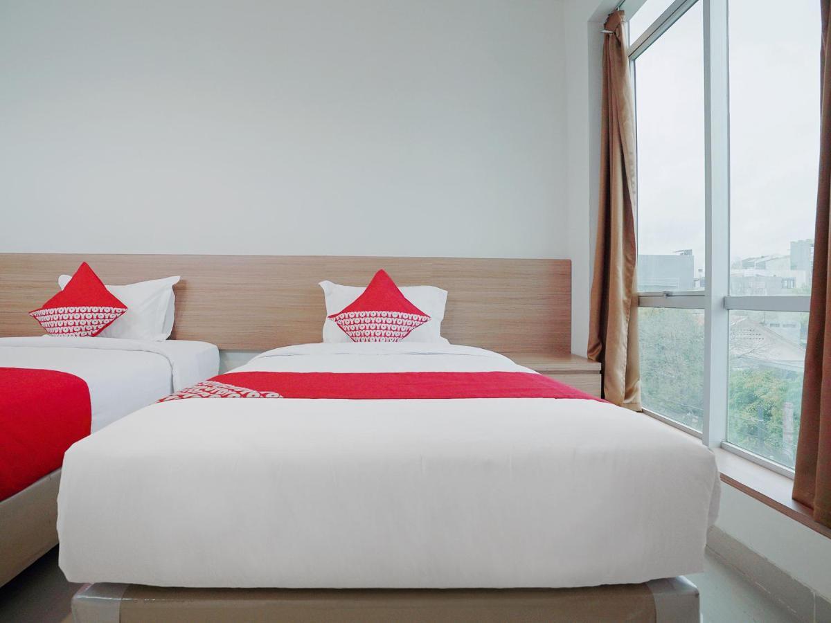 Oyo 415 The Kartini 8 Residence Jakarta Ngoại thất bức ảnh