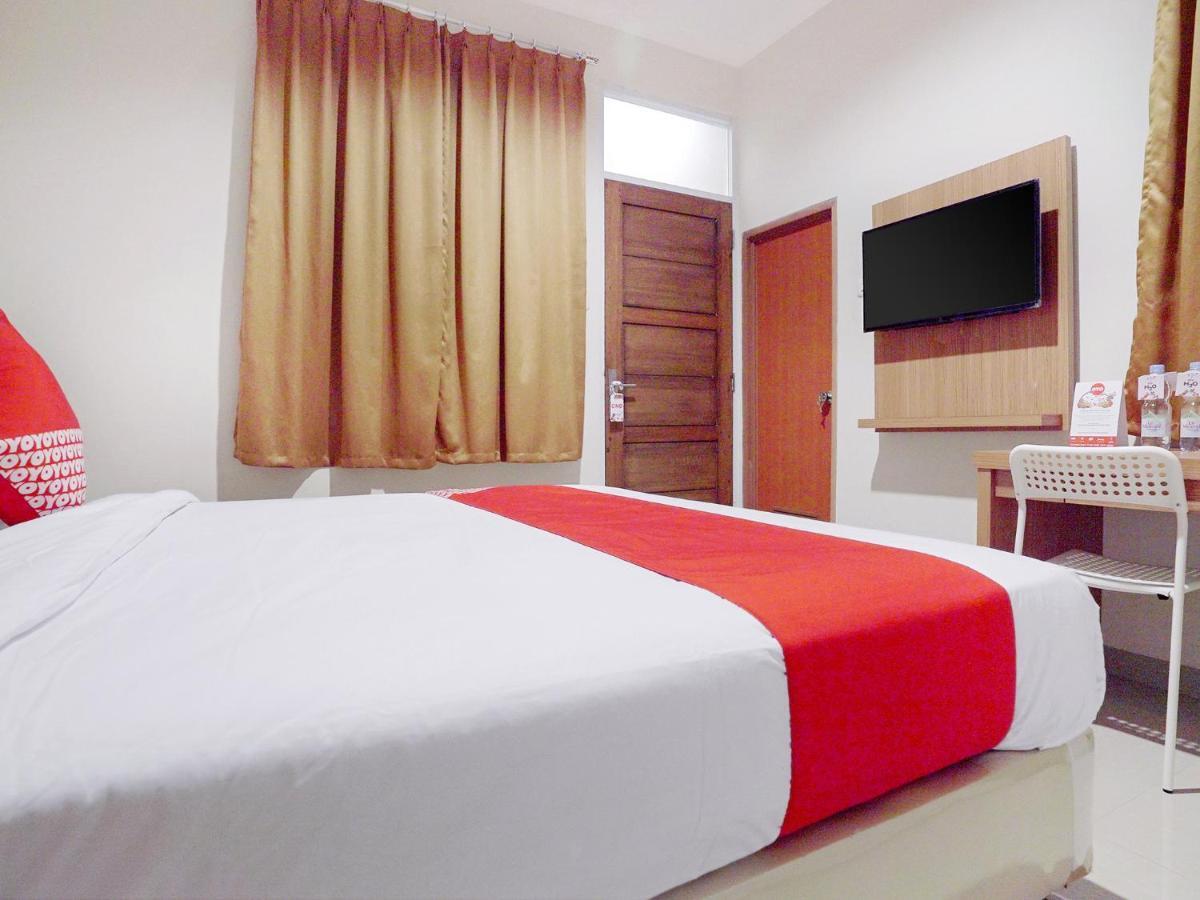 Oyo 415 The Kartini 8 Residence Jakarta Ngoại thất bức ảnh