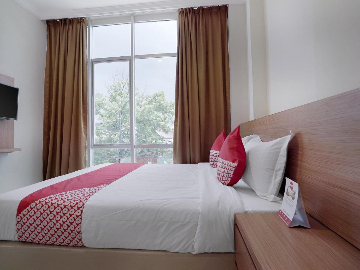 Oyo 415 The Kartini 8 Residence Jakarta Ngoại thất bức ảnh