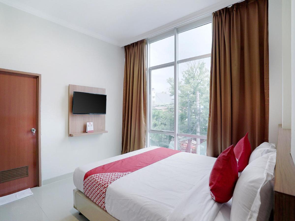 Oyo 415 The Kartini 8 Residence Jakarta Ngoại thất bức ảnh