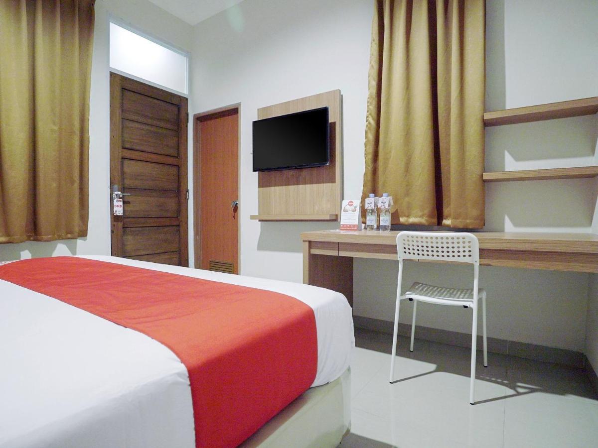 Oyo 415 The Kartini 8 Residence Jakarta Ngoại thất bức ảnh
