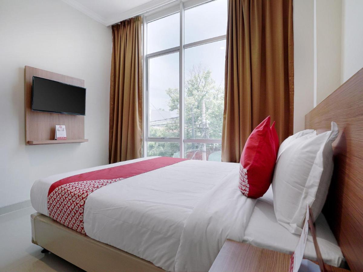 Oyo 415 The Kartini 8 Residence Jakarta Ngoại thất bức ảnh