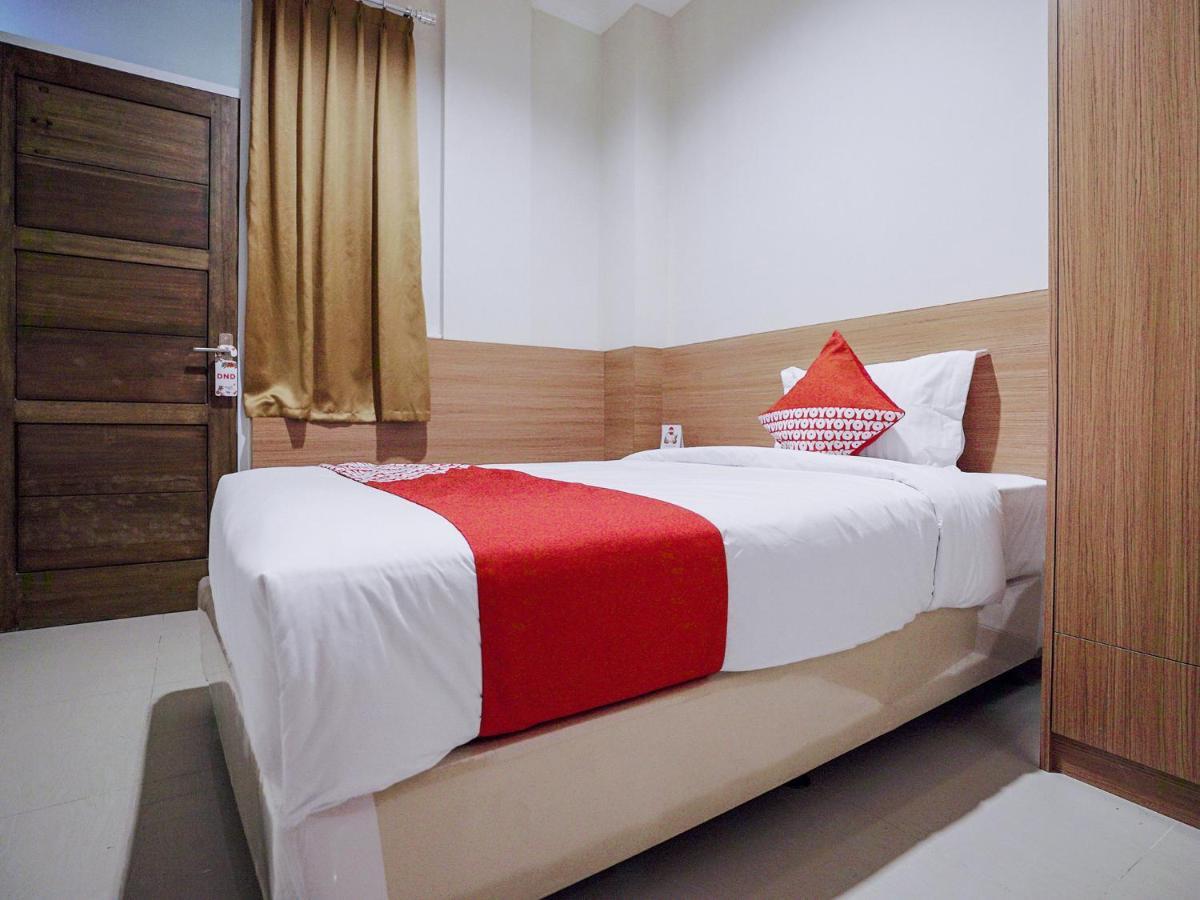 Oyo 415 The Kartini 8 Residence Jakarta Ngoại thất bức ảnh